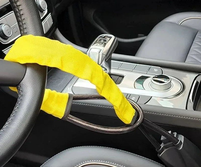 Seguro para volante por cable